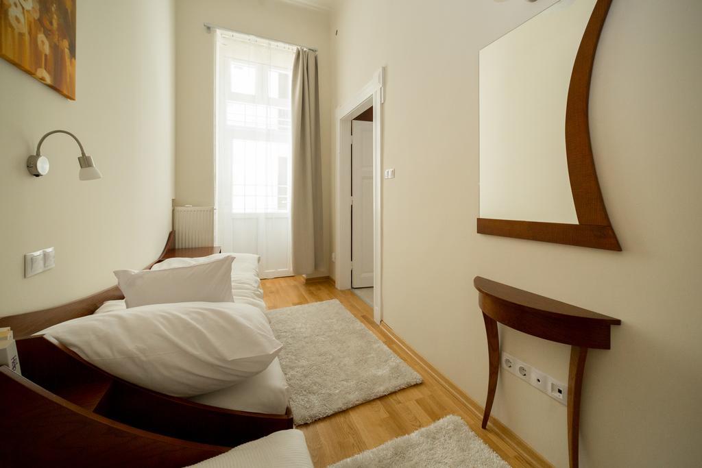 Family Buddha Apartment Budapest Exterior foto